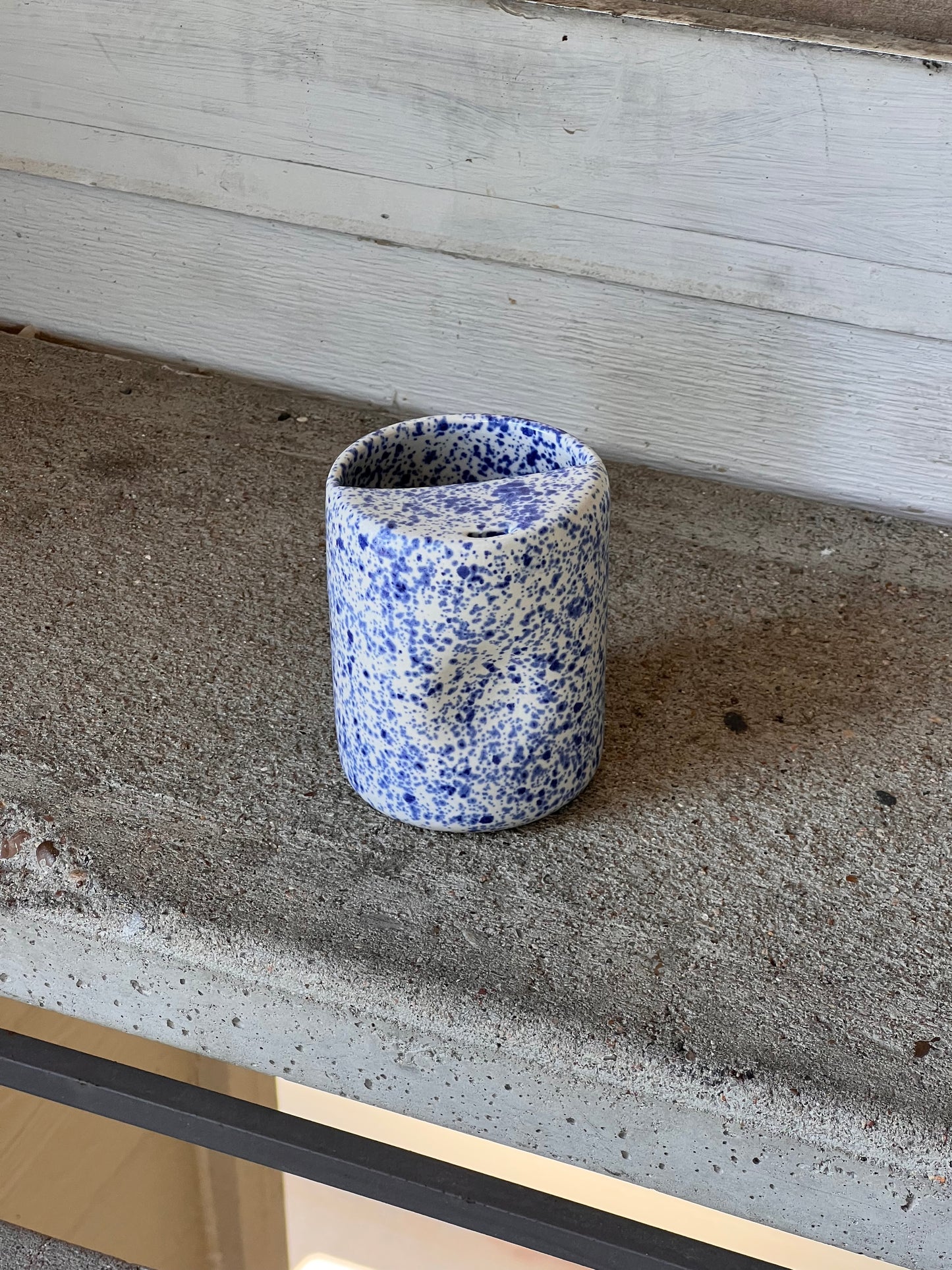 Speckled blue to go cup