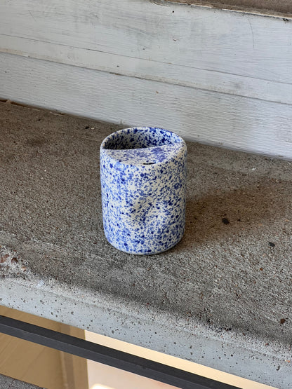 Speckled blue to go cup