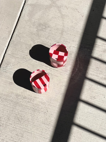 checkered to-go cup