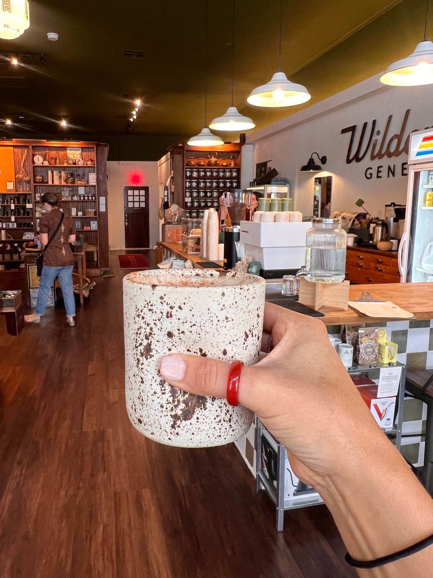 Thumb Cup