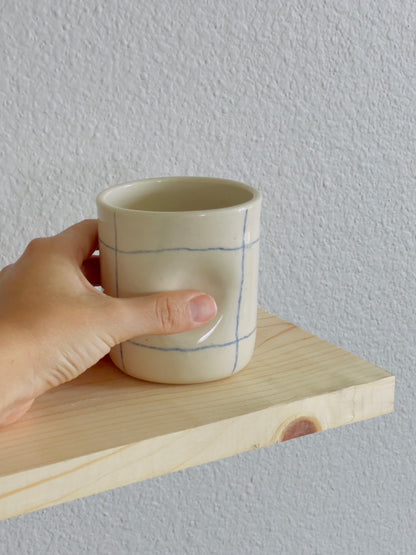 Thumb Cups